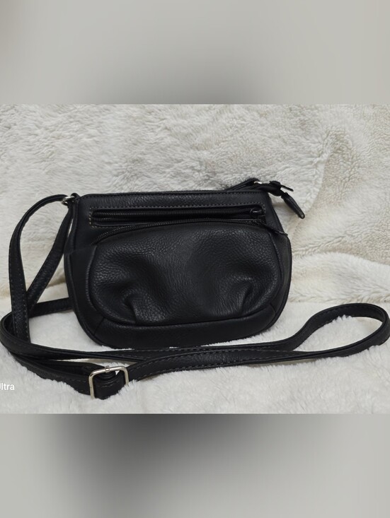 Handbags - Everyday Black Leather Crossbody Bag with Front Zip Pocket